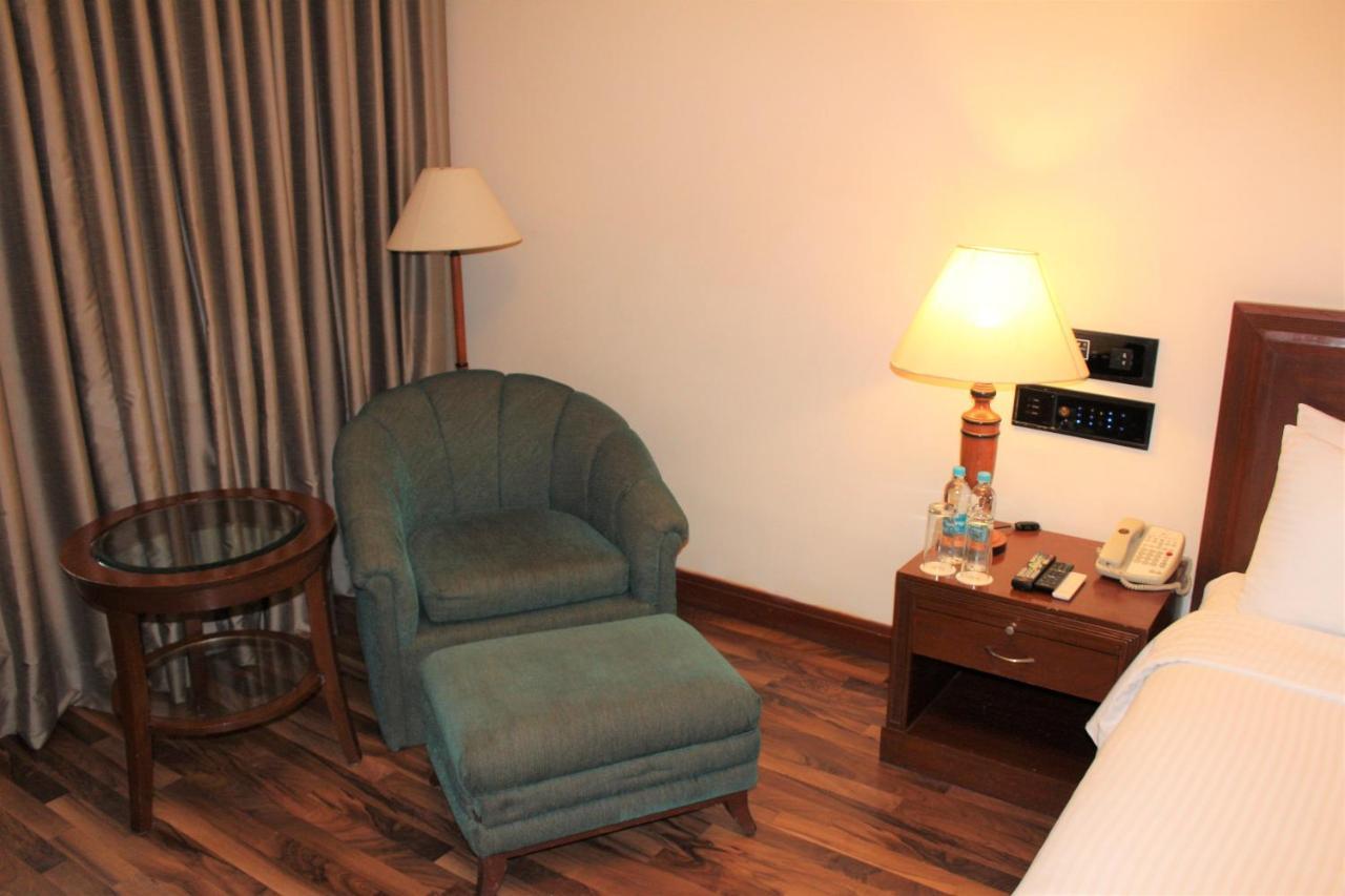 The Accord Metropolitan Hotel Chennai Exterior photo