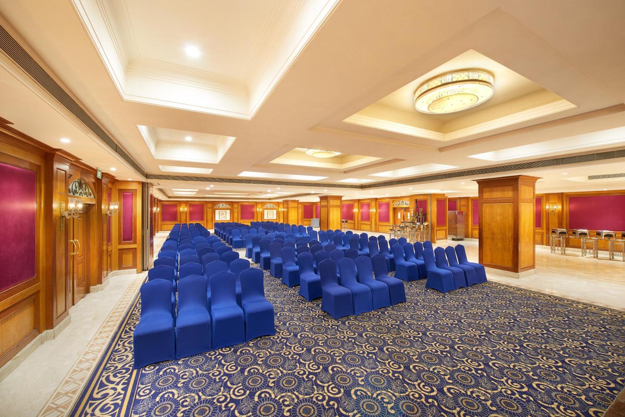 The Accord Metropolitan Hotel Chennai Exterior photo