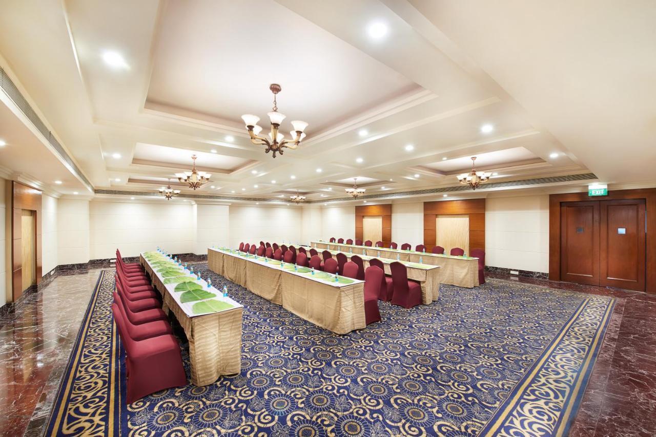 The Accord Metropolitan Hotel Chennai Exterior photo