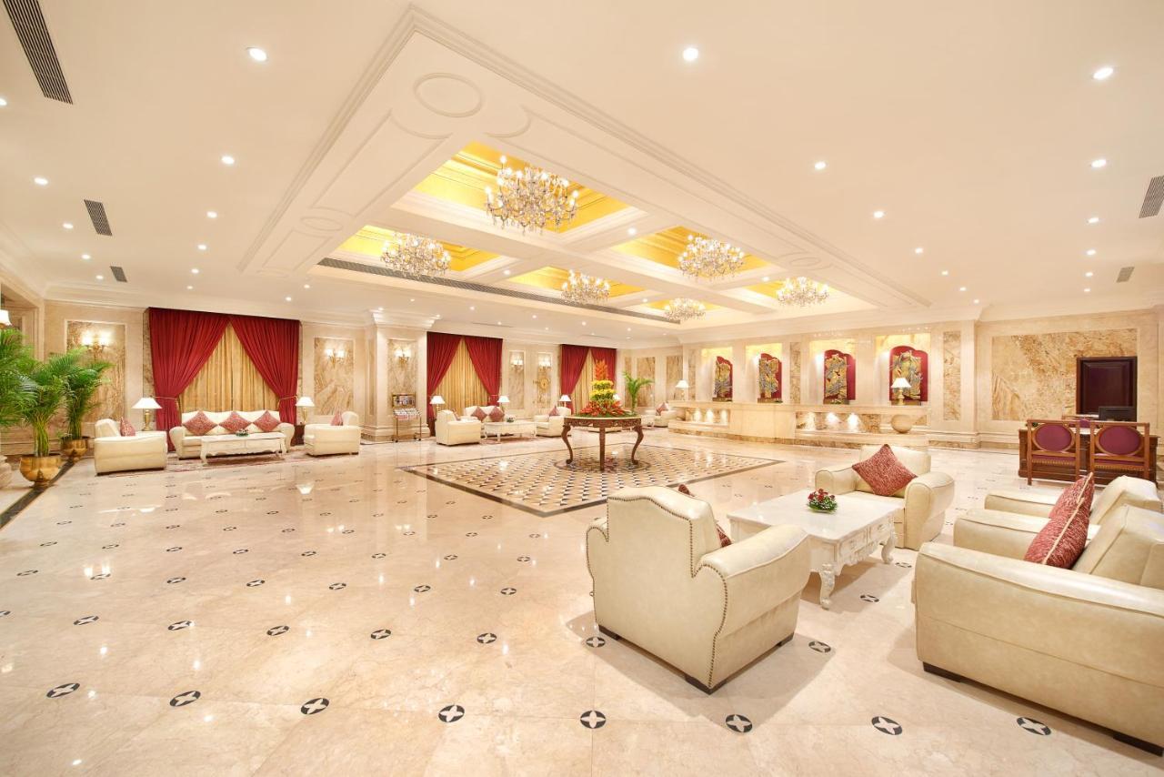 The Accord Metropolitan Hotel Chennai Exterior photo